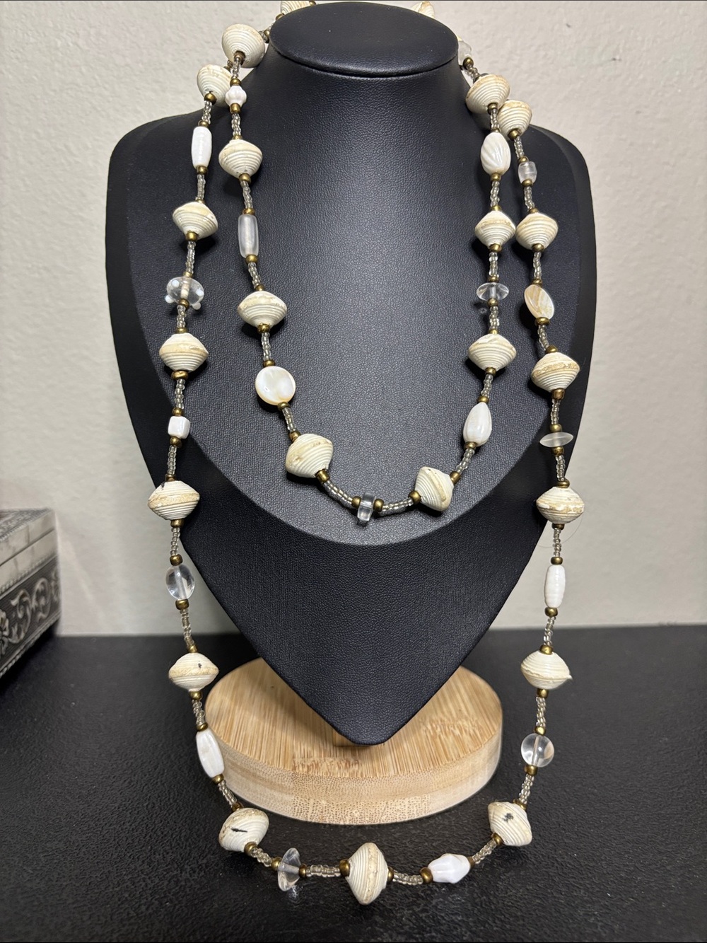 Mixed Media Vintage Elegant Cream Bead & Clear Accent Long Necklace Jewelry